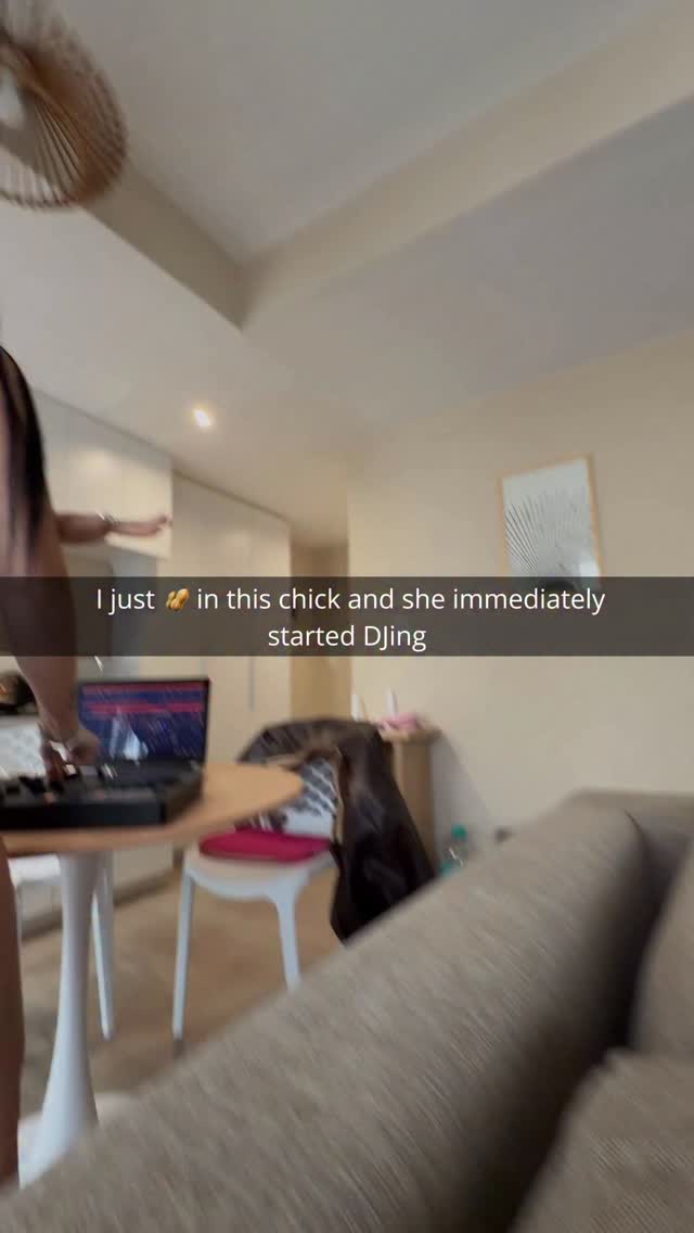 she dropping a crazy mix tho